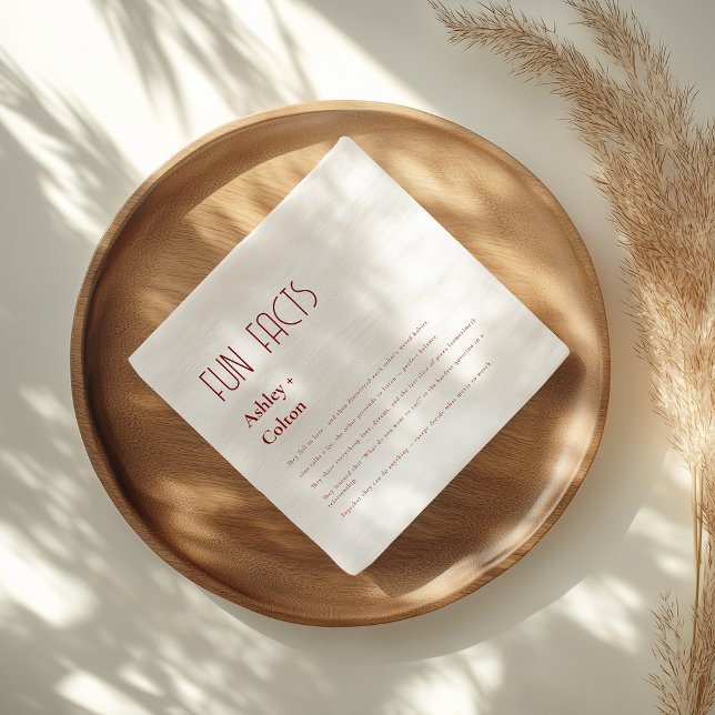 Burgundy Simple Minimal Fun Facts Couple Wedding  Pappersservett (Skapare uppladdad)