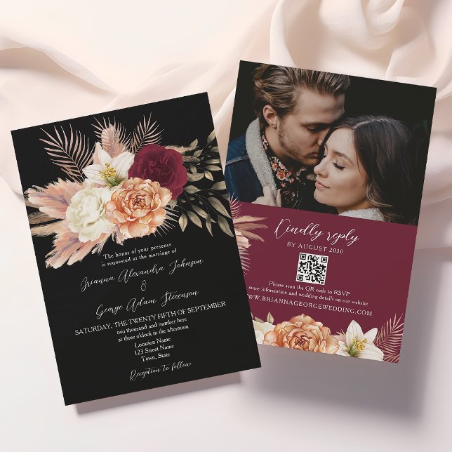 Burgundy Svart Blommig QR-kod Bröllop Inbjudningar (Skapare uppladdad)