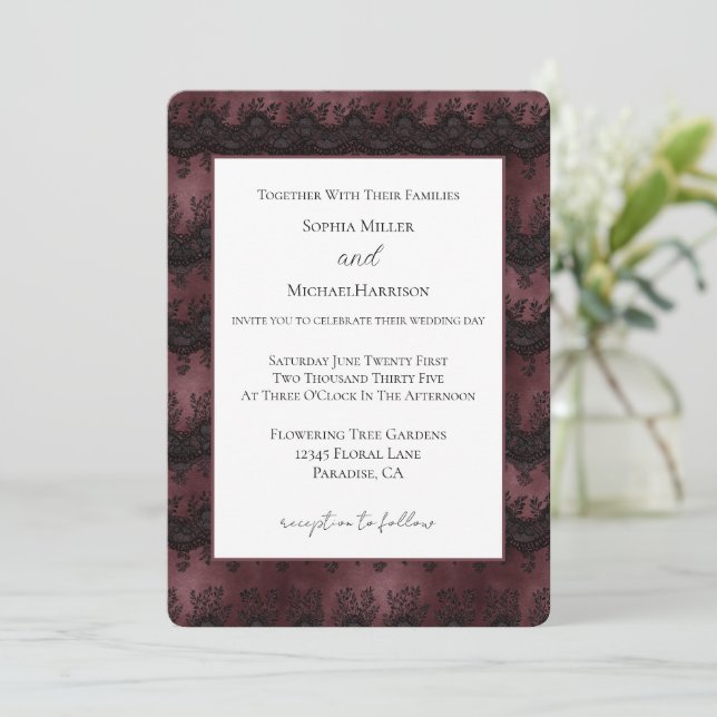Burgundy Svart Fals Lace Bröllop Inbjudningar (Stående Fram)