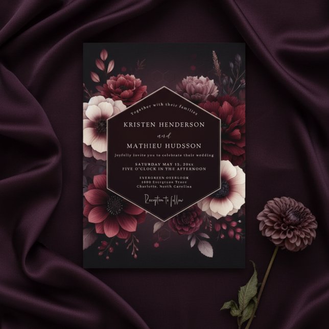 Burgundy Velvet Blossom Romantik Bröllop Inbjudningar (Skapare uppladdad)