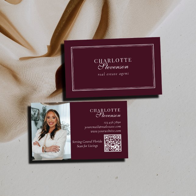 Burgundy & White Professional Luxury Photo QR Code Visitkort (Skapare uppladdad)