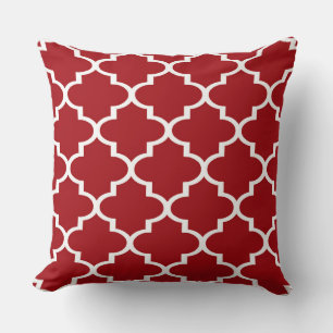 Burgundy White Quatrefoil Lattice Pillow Kudde