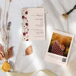 Burgundy Wildblomfoto QR-kod Bröllop Inbjudningar