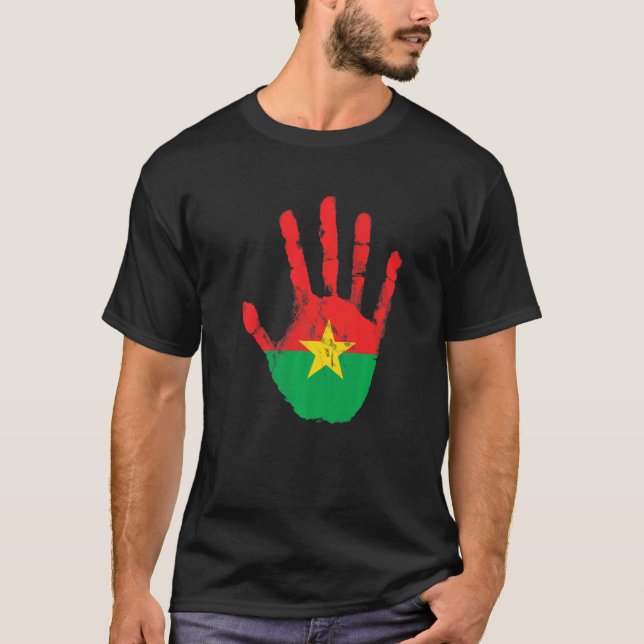 Burkina Faso Flagga Hand Proudly Burkiner T Shirt (Framsida)