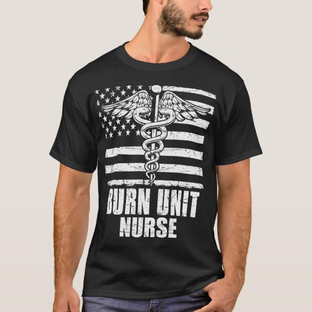 Burn Unit Nurse American Flagga T Shirt (Framsida)