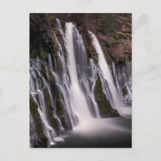 Burney Falls i Färg Vykort