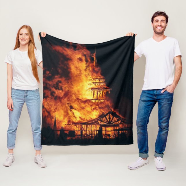 Burning Church Fleece Blanket (På plats)