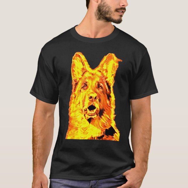 Burning Kärlek German Shepherd Hund Black T Shirt (Framsida)