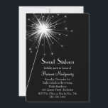 Burst of Sparkles Sweet sixteen Inbjudan (svart)<br><div class="desc">Stora sparklerskor tänder Födelsedagsfest inbjudan med en spricka av bländande twinkler. Det visas på grundläggande papper. Jag rekommenderar dock att den metalliska pappra ska vara så kortfattad att gnistran ska förbättras. Rulla ner för att se den samordnande biet.</div>