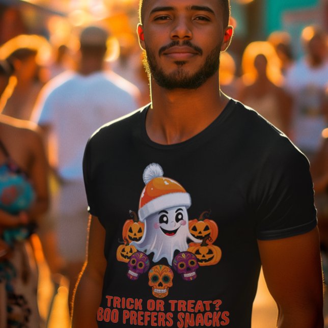 Bus eller godis Boo Funny Quote Halloween fest T Shirt (Skapare uppladdad)
