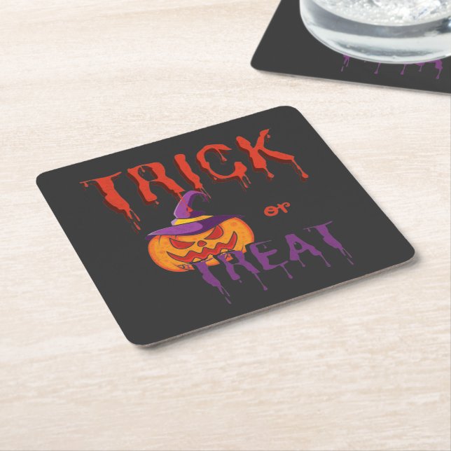 Bus eller godis Funny Halloween Pumpkin Underlägg Papper Kvadrat (Vinklad)