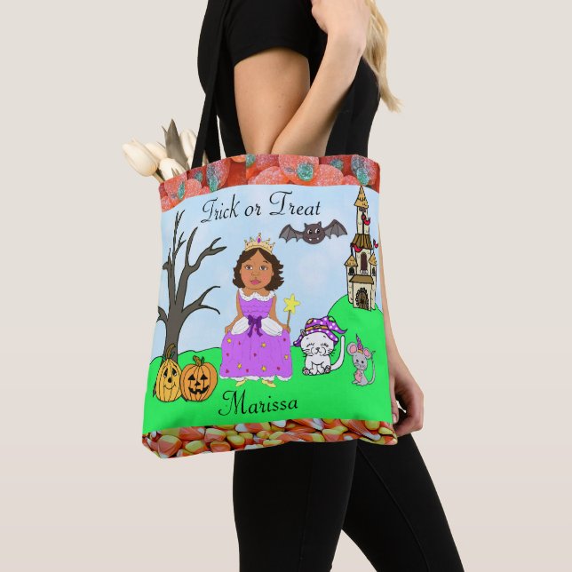 Bus eller godis Girl Princess Halloween Candy Tygkasse (Närbild)