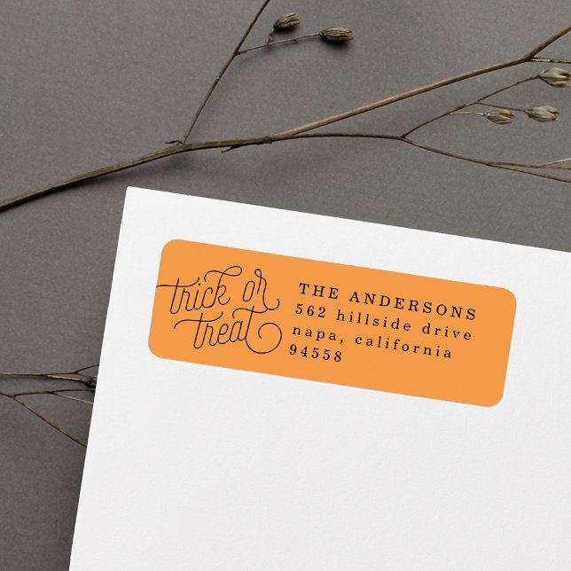 Bus eller godis Halloween Returadress Etikett (Skapare uppladdad)