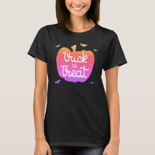 Bus eller godis Happy halloween T-Shirt