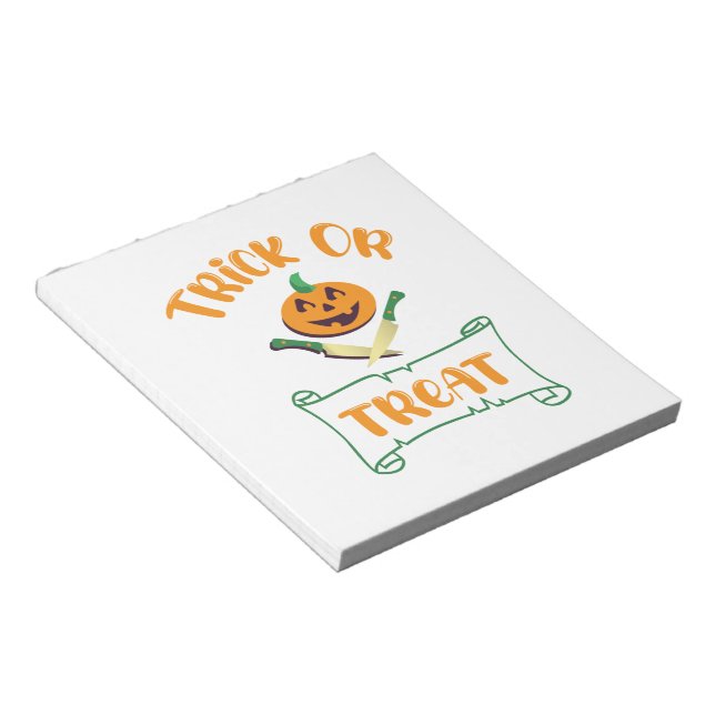 Bus eller godis hårben Halloween pumpkin ansikte Anteckningsblock (Vinklad)