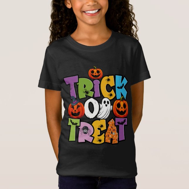 Bus eller godis Kids Halloween T-Shirt - Cute & Co (Framsida)