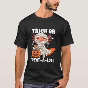 Bus eller godis Lotl Kawaii Axolotl Mummy Hallowee T Shirt