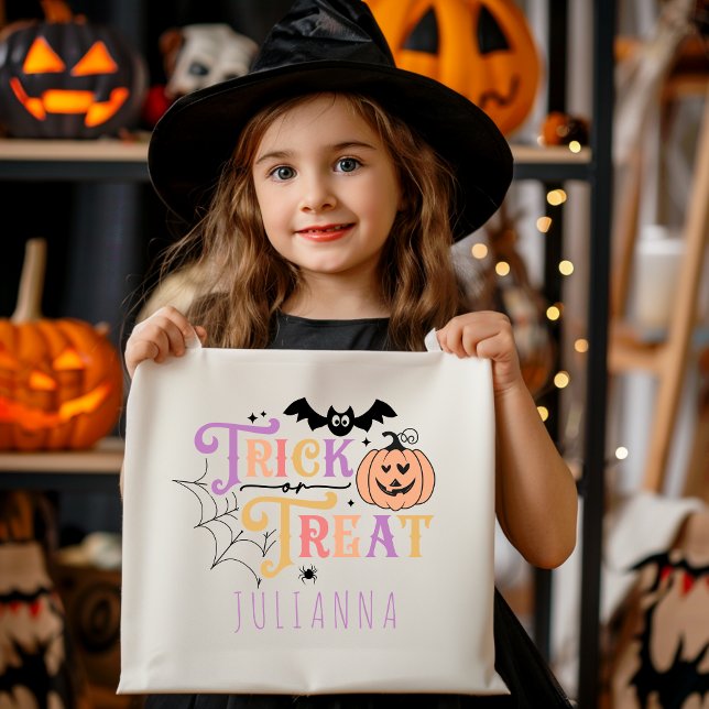 Bus eller godis Personlig Halloween Candy bag Tygkasse (Skapare uppladdad)