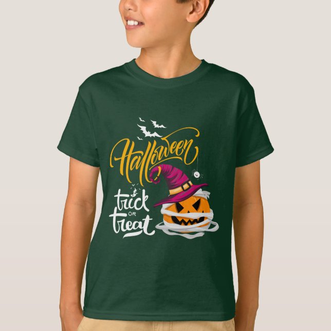 Bus eller godis Pumpkin Halloween T-Shirt (Framsida)