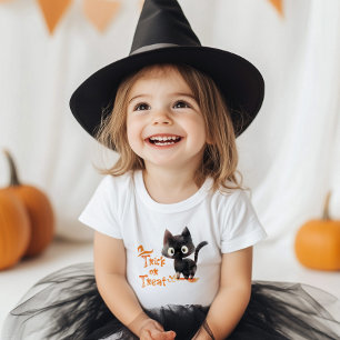 Bus eller godis söt svart katt Halloween fest T Shirt