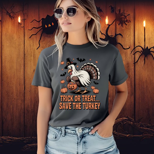 Bus eller godis Spara Turkiet Funny Halloween T Shirt (Skapare uppladdad)