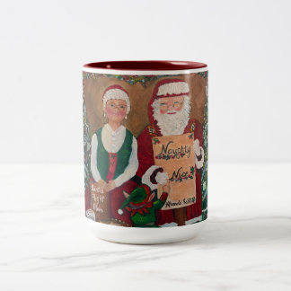Busig eller snäll julmugg med tomte Två-Tonad mugg