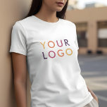 Business Logotyp Branding T Shirt<br><div class="desc">Skapa en påstående med en t-shirt för personlig som har logotyp eller bild, skapar en unik blandning av stil och varumärkesprofilering. Med den här anpassningsbarna är perfekt för affärsbefordran eller personligt uttryck som gör att du kan visa ditt varumärke eller din personlighet med påverkan. Perfekt för företagets uniformer, evenemang eller...</div>