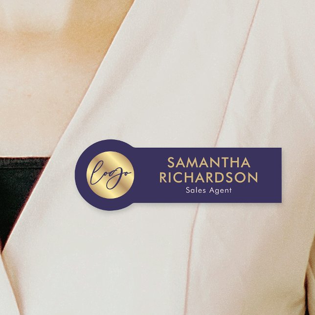 Business Logotyp Navy Blue & Guld Employee Corpora Namnbricka (Modern navy blue business employee name tags with custom text and your gold logo)