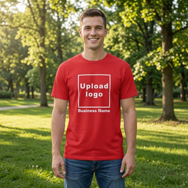 Business Namn och Logotyp på Red T-Shirt (Skapare uppladdad)