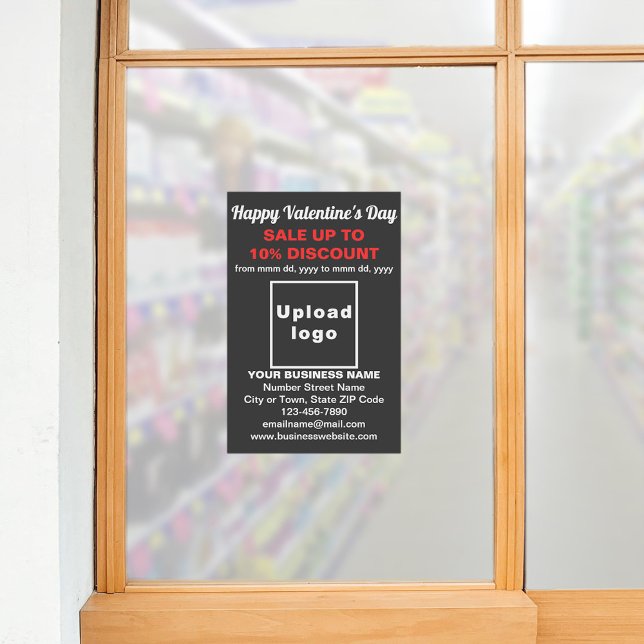 Business Valentine Sale på Black Photo Papper Fototryck (Business Valentine sale on black photo paper on store window. Signage to attract more customers.)