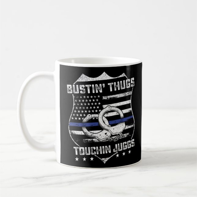 Busting Thugs Touching Juggs Police Humor Gag Kaffemugg (Vänster)