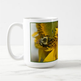 Busy Bee on a Sunflower Kaffemugg