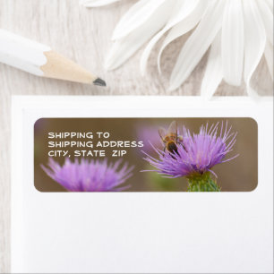 Busy Bee On Lila Thistle Photograf Anpassningsbar Returadress Etikett
