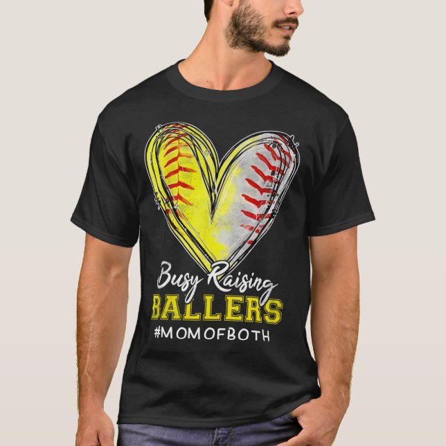 Busy Raising Llers Heart Mamma of Båda Softll Sell T Shirt (Framsida)