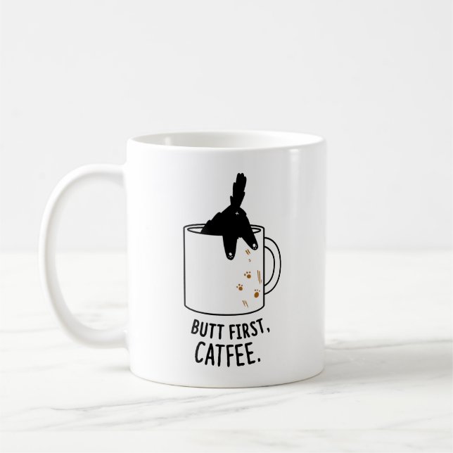 Butt First, Cat fee Mugg (Vänster)