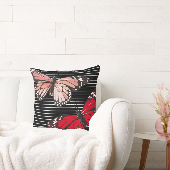 Butterflies Black White Rand Kudde (Soffa)