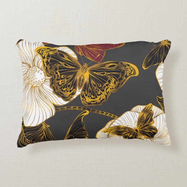 Butterflies & Flowers: Vår Boho Mönster Prydnadskudde (Framsidan)