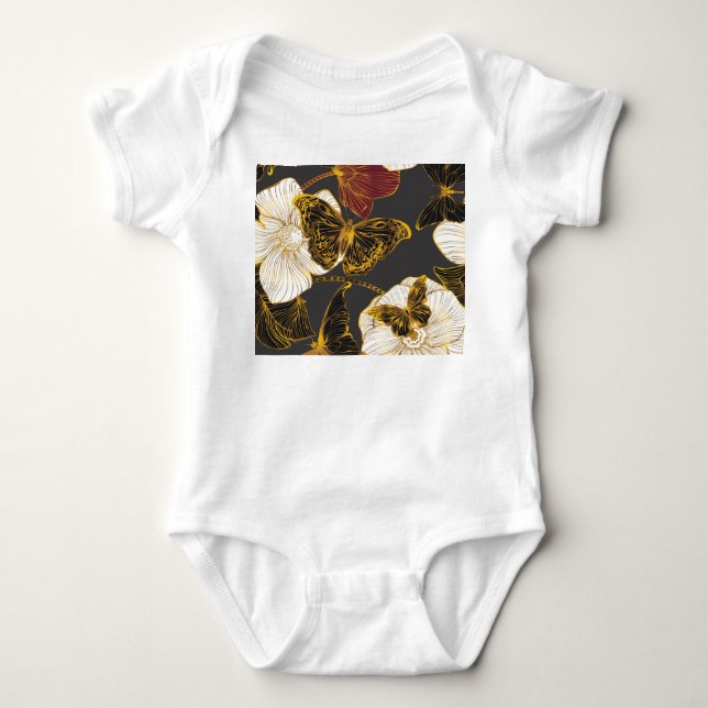 Butterflies & Flowers: Vår Boho Mönster T Shirt (Framsida)