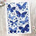 Butterflies Watercolor Blue Vykort<br><div class="desc">Filmmålning med indigo-blått och vitt vattenfärgsfjäril.</div>