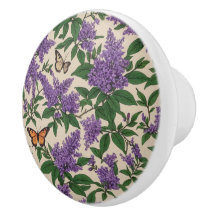 Butterfly bush lila blommor och butterflies