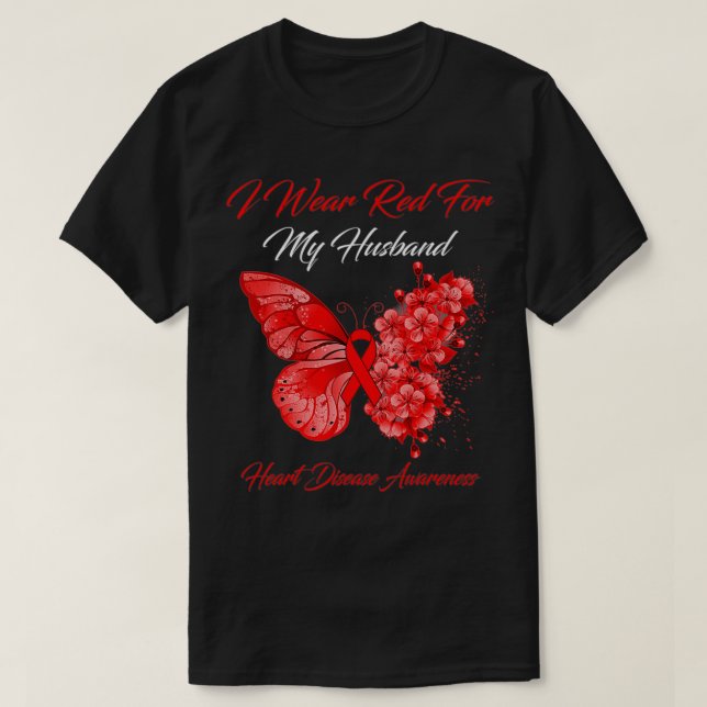 Butterfly I Bära Red för min Make hjärtsjukdom T Shirt (Design framsida)