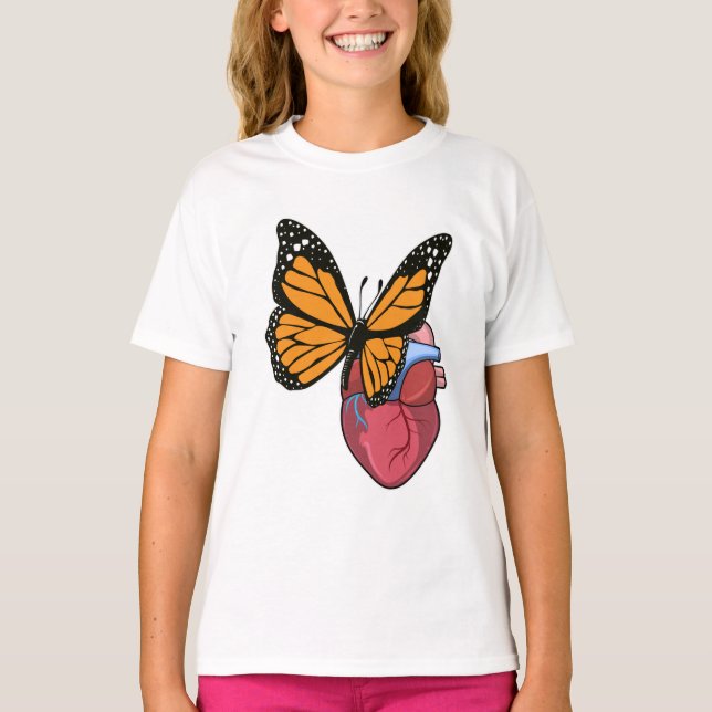 Butterfly med hjärta t shirt (Framsida)