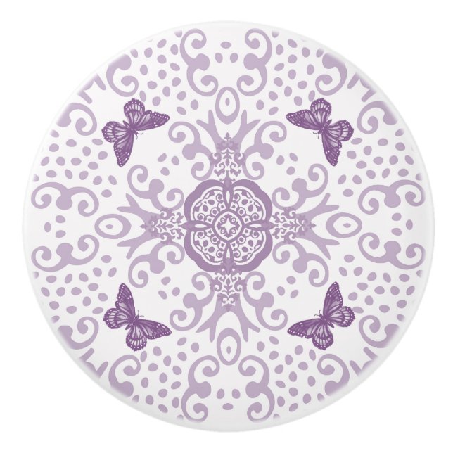 Butterfly Medallion Vintage Lila in White Knopp (Framsidan)