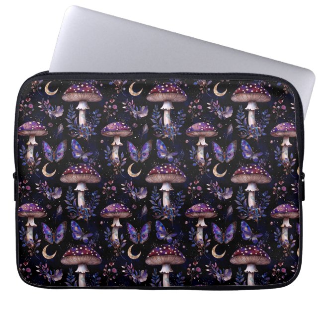 Butterfly Mushroom Floral Dark Whimsical Pattern Laptop Fodral (Framsidan)
