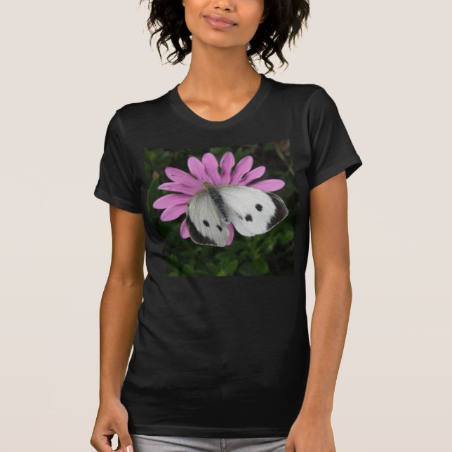 Butterfly och Rosa Flower Dam T Shirt (Framsida)