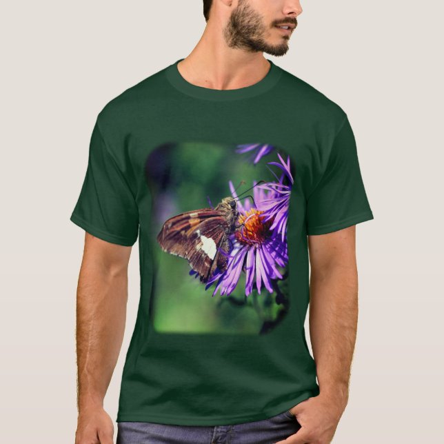 Butterfly On Lila Aster Flower T Shirt (Framsida)