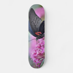 Butterfly på blomman mini skateboard bräda 18,5 cm