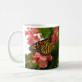 Butterfly på Red Flowers Mugg