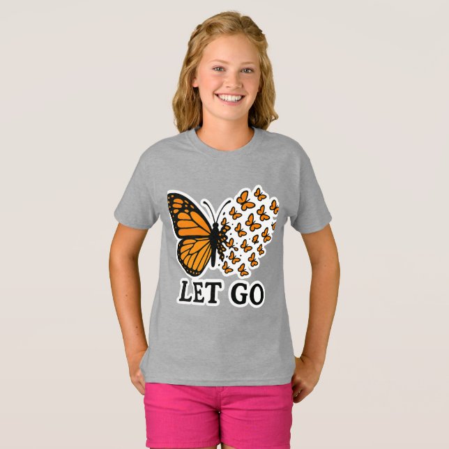 Butterfly som omvandlas till små fjärilar t shirt (Hel framsida)