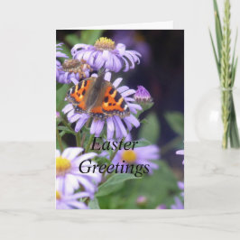 Butterfly vid vila på Flowers Påsk Card. Helgkort